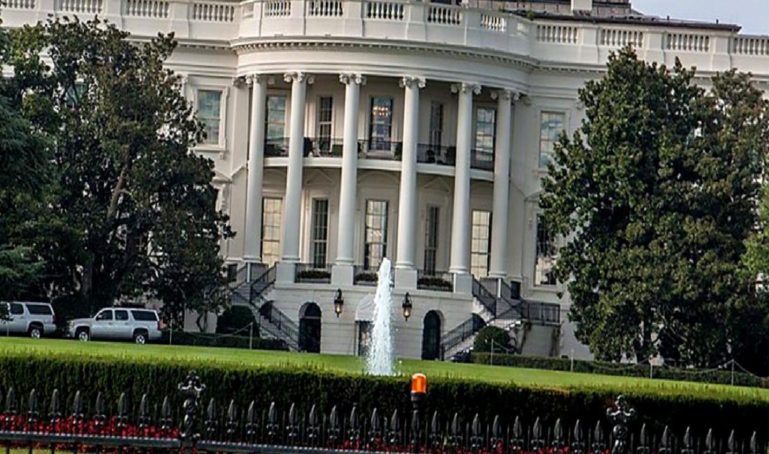 ABD Gizli Servisi’nden Beyaz Saray’ın Güvenliğine Yönelik Olay ABD Gizli Servisi'nin Beyaz Saray'ın güvenliğine yönelik yaşanan olaylarla ilgili