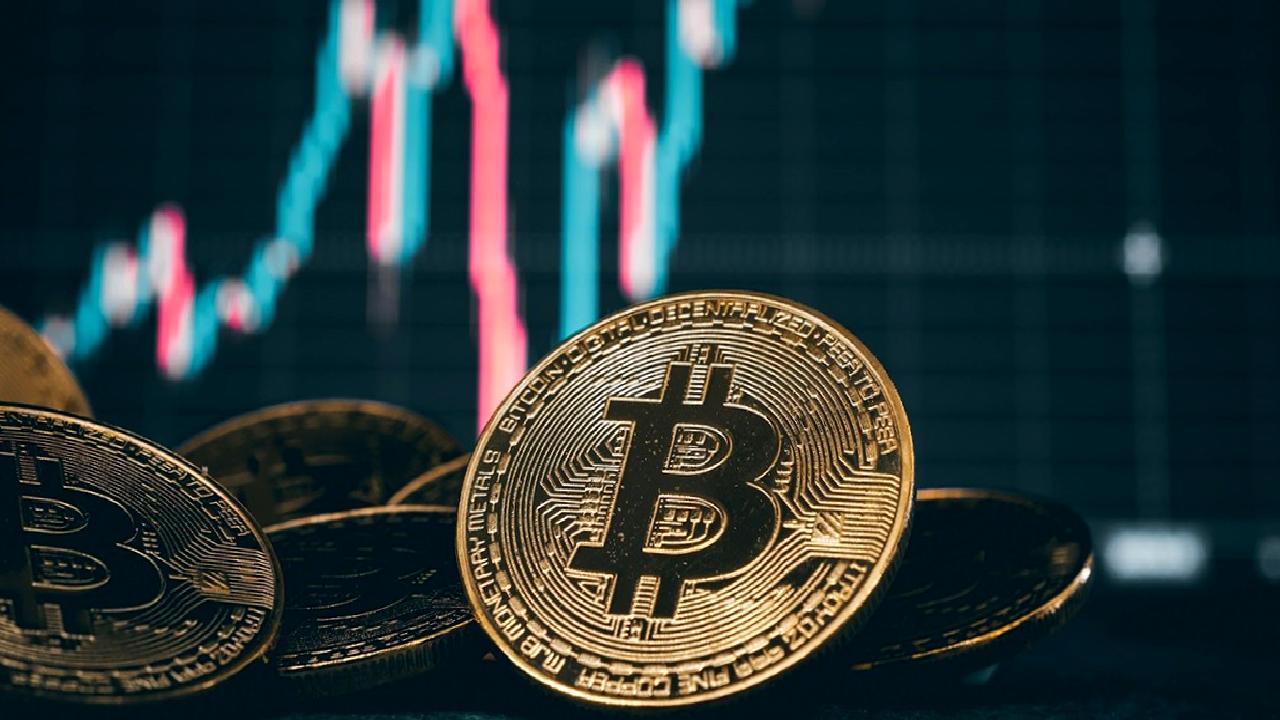 ABD İstihdam Raporu'nun kripto para piyasasına etkileri inceleniyor. İstihdam verileri