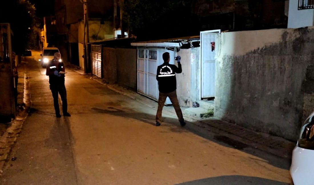 Adana'da meydana gelen silahlı kavgada bir kişi hayatını kaybetti. Olayın