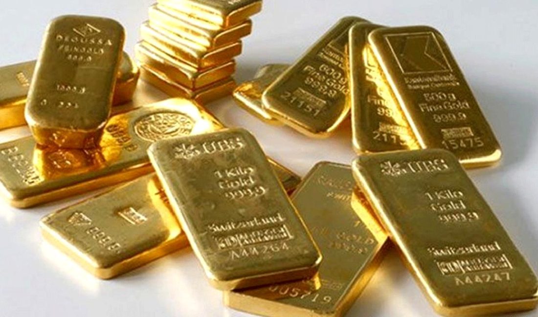 Altın Fiyatları Yükselişte: İran Lideri Reisi’nin Ölümü Etkisiyle Tarihi Zirve Altın fiyatları, İran Lideri Reisi'nin ölümü sonrasında artış göstererek tarihi