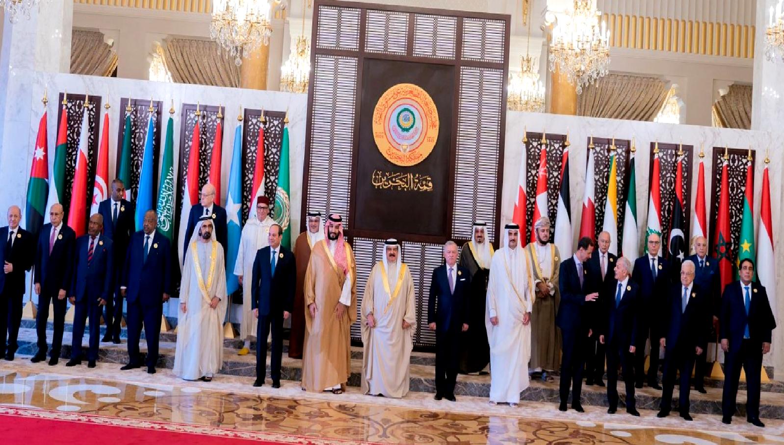 Bahreyn Kralı ve Arap Birliği Genel Sekreteri, önemli bir basın