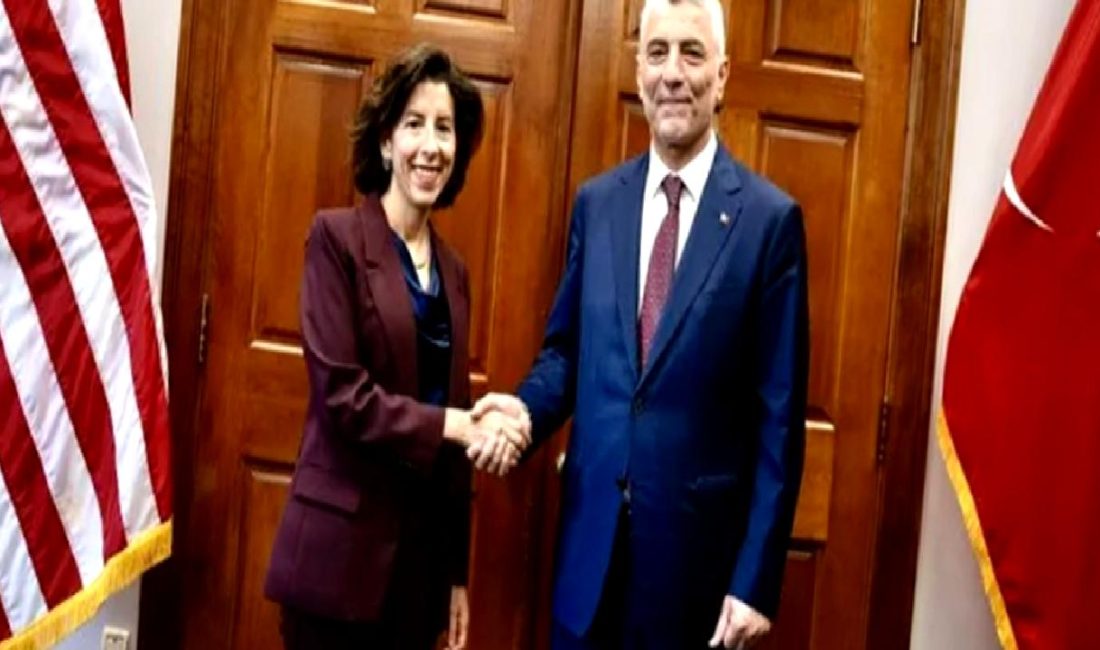 Türkiye'nin Ticaret Bakanı Mehmet Bolat, ABD Ticaret Bakanı Gina Raimondo