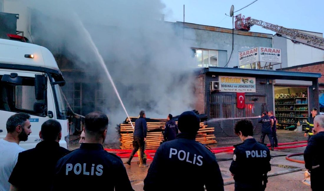 Bursa İnegöl'de bulunan mobilya imalathanesinde çıkan yangın büyük zarara yol