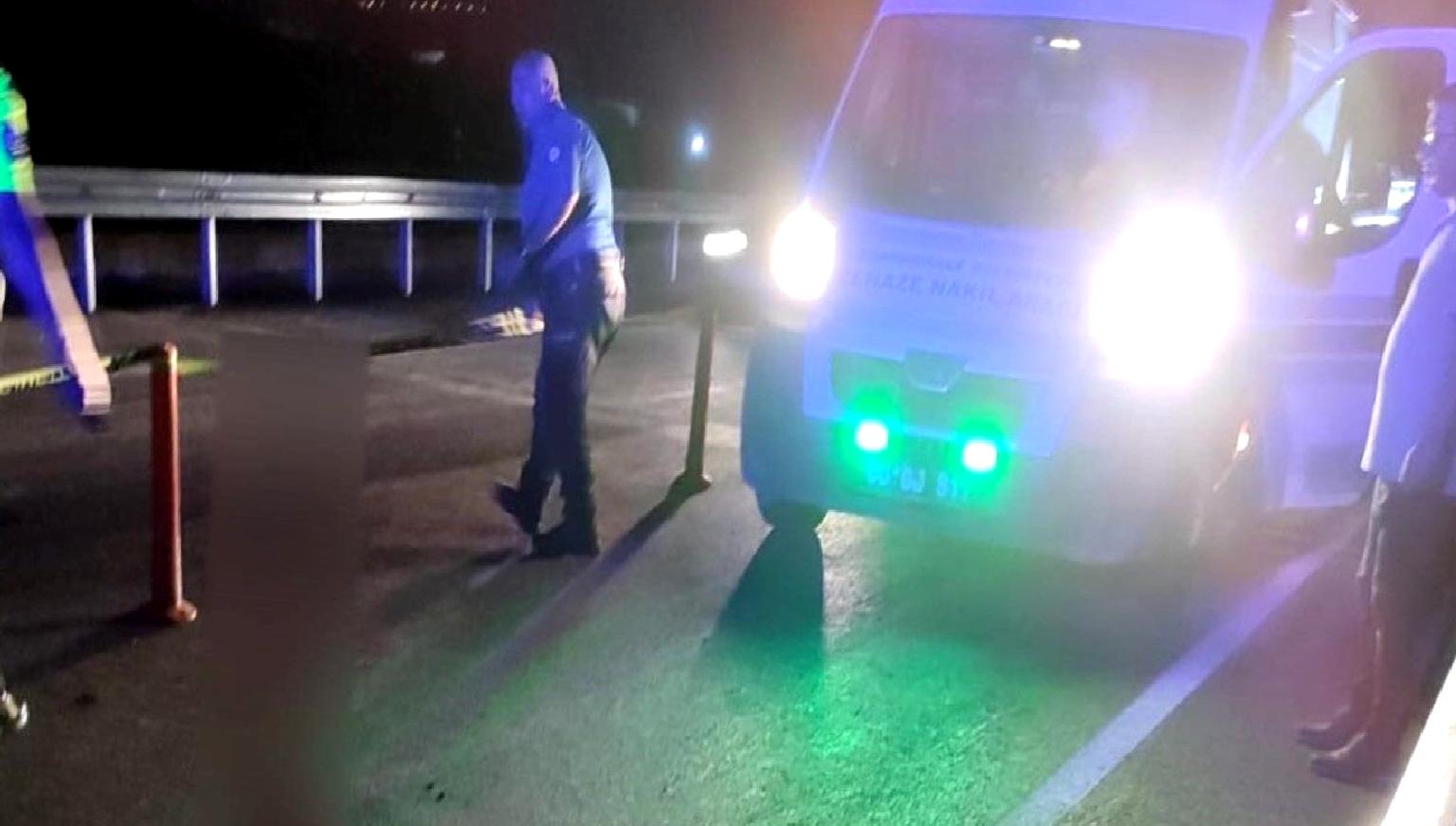 D400 Karayolu Toprakkale Mevkiinde yol çalışanı, trajik bir kaza sonucu