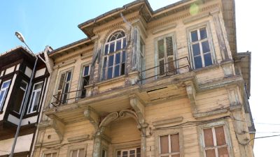 Edirne Barosu Konağı, tarihi bir yapı olan ve şehrin gastronomi
