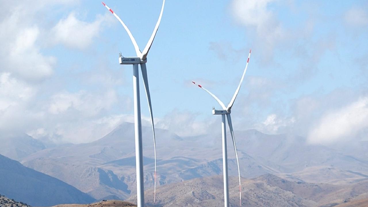 Ember Raporuna göre küresel elektrik üretiminde yenilenebilir enerji yükselişi hakkında