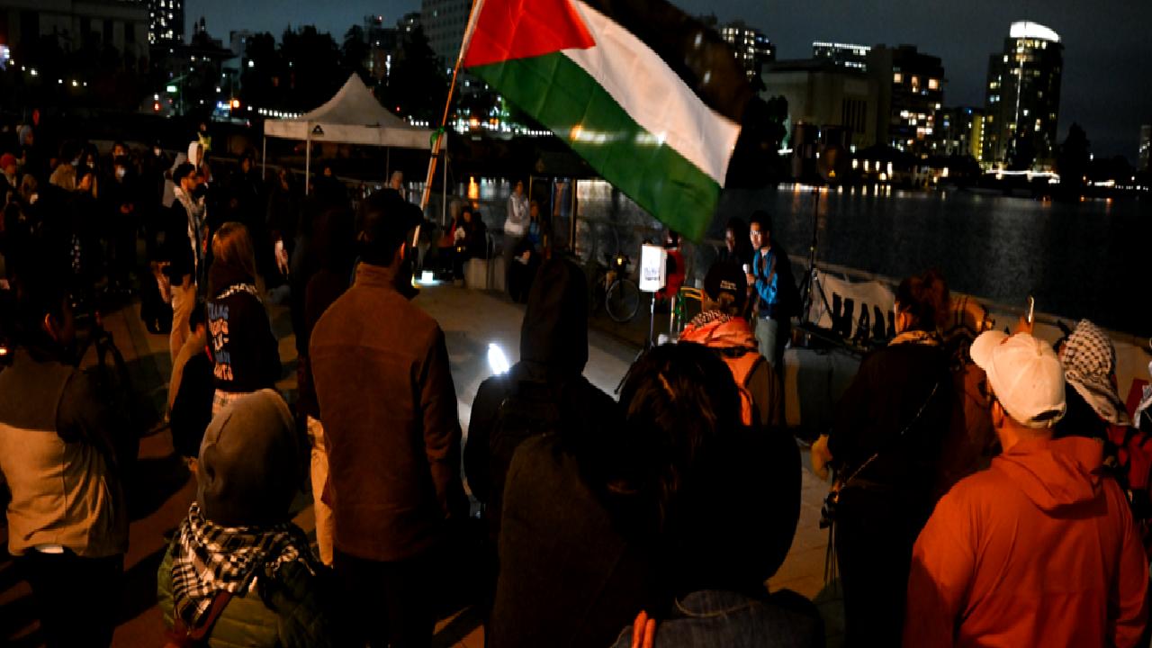 Filistin yanlısı protesto, Oakland'da gerçekleşti. Protesto, Filistin halkının haklarına destek