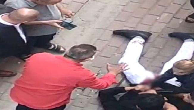 Gemlik'te meydana gelen olayda sokak ortasında çıkan kavga sonucunda abla