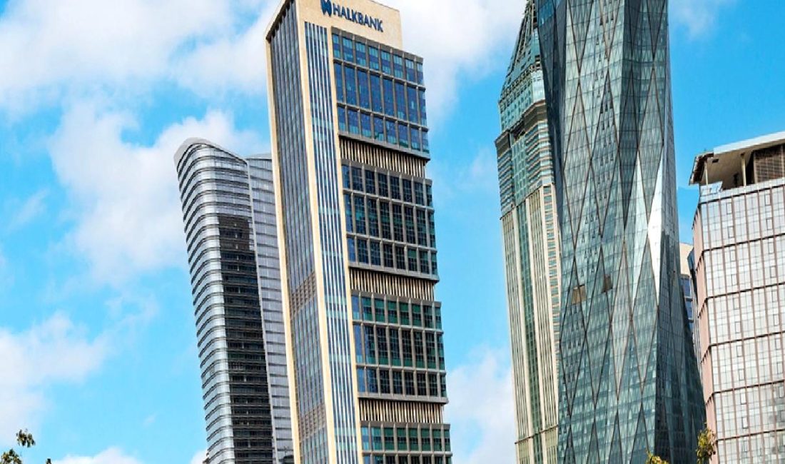 Halkbank 86. Yılını Kutluyor Halkbank, 86. yılını kutluyor! Türkiye'nin köklü bankası olan Halkbank, müşterilerine