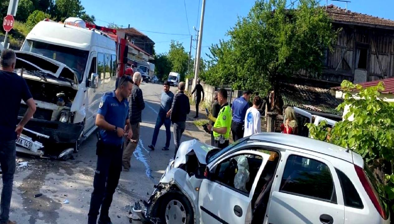 Hızar Mahallesi'nde meydana gelen trafik kazası haberi ile ilgili en