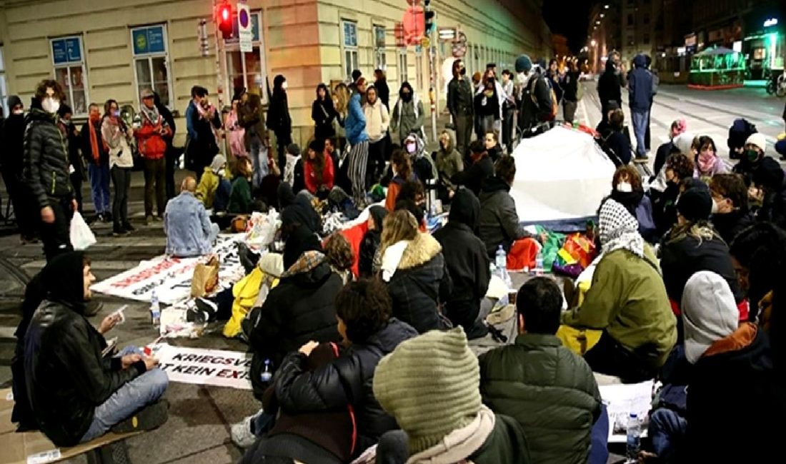 Hollanda’daki Protesto Gösterileri Hollanda'daki protesto gösterileri hakkında güncel haberler ve detaylar. Hollanda'da yaşanan