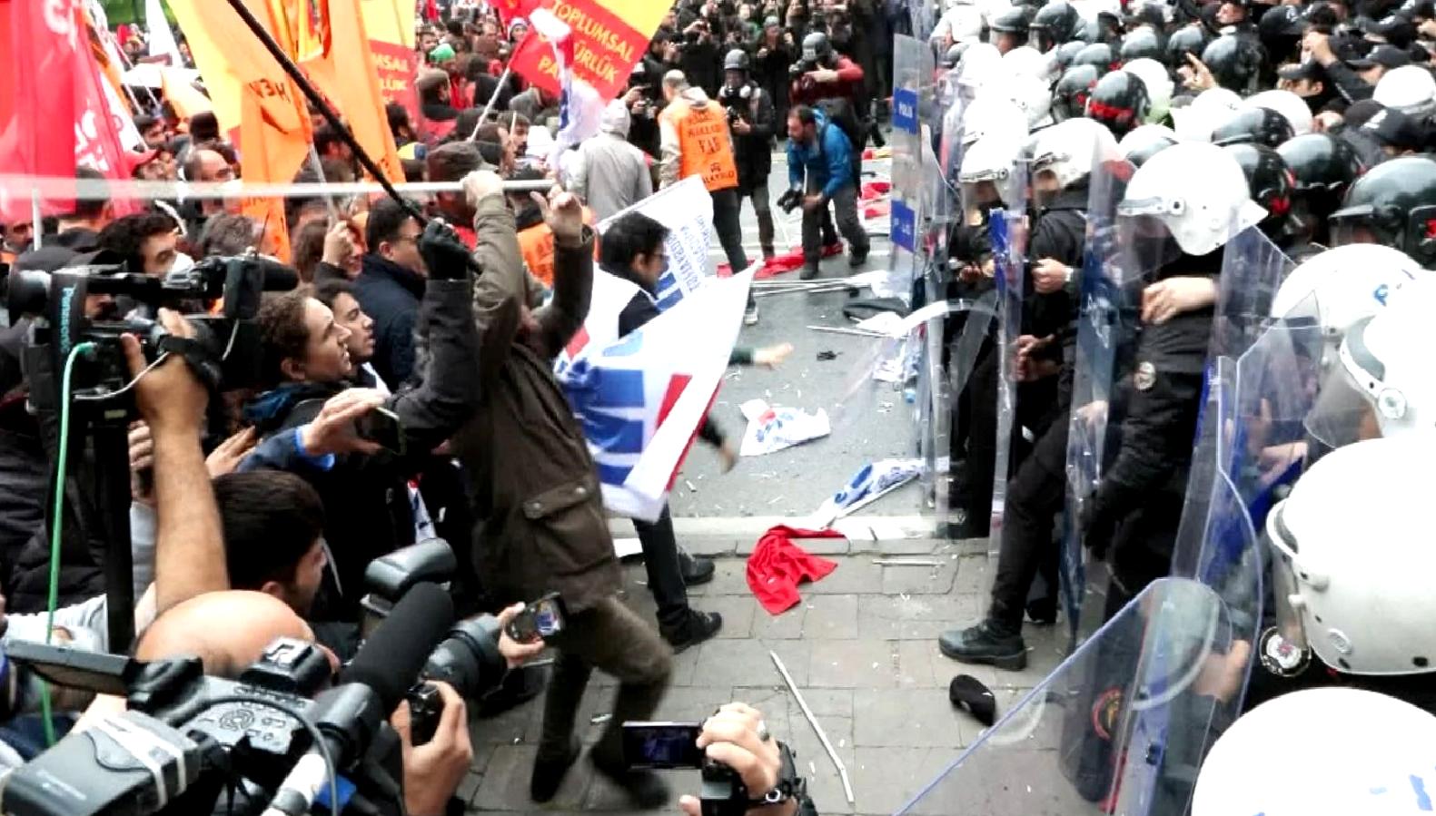 İstanbul İçişleri Bakanı Ali Yerlikaya, 1 Mayıs operasyonuyla ilgili detayları