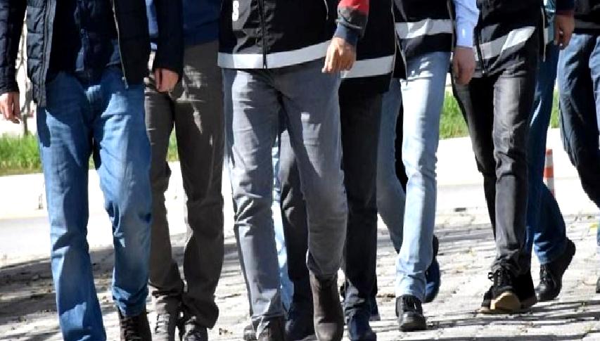 İçişleri Bakanı Ali Yerlikaya, göçmen kaçakçılığı operasyonları hakkında önemli açıklamalarda