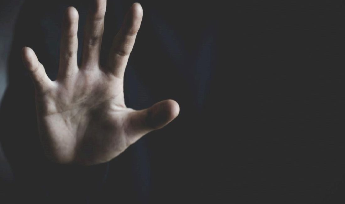 Kız Çocuğuna Yönelik Cinsel İstismar Davası Kız çocuğuna yönelik cinsel istismar davası nedir, nasıl açılır? Kanunlar