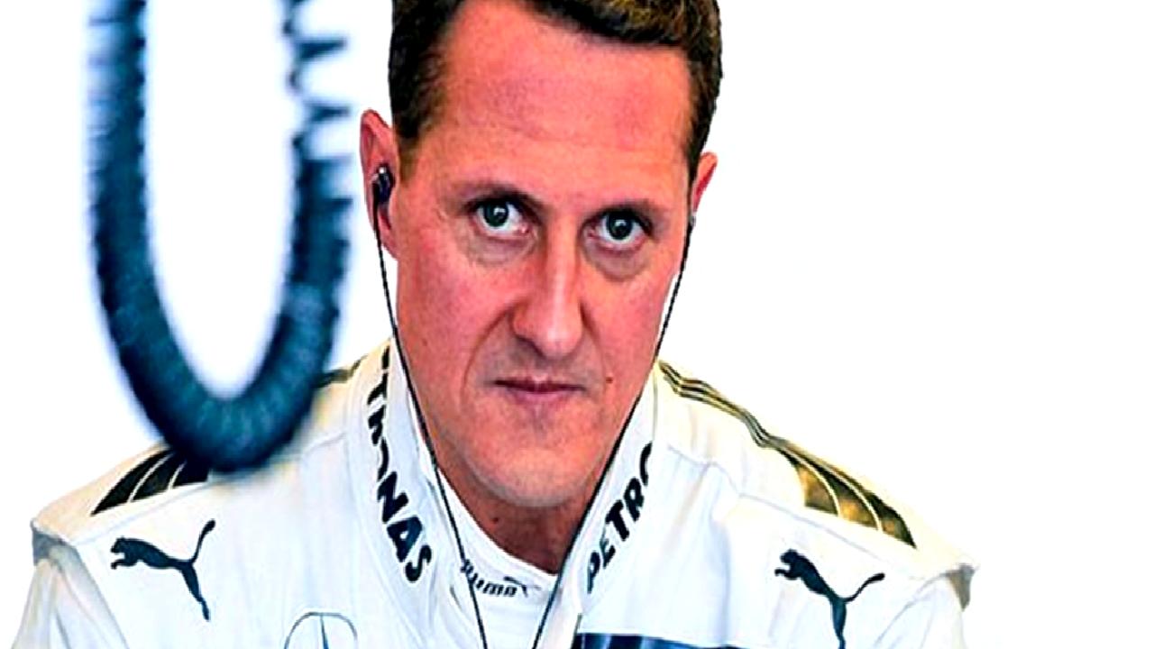 Michael Schumacher'in eşi Corinna Schumacher, eşi için değerli eşyaları satıyor.