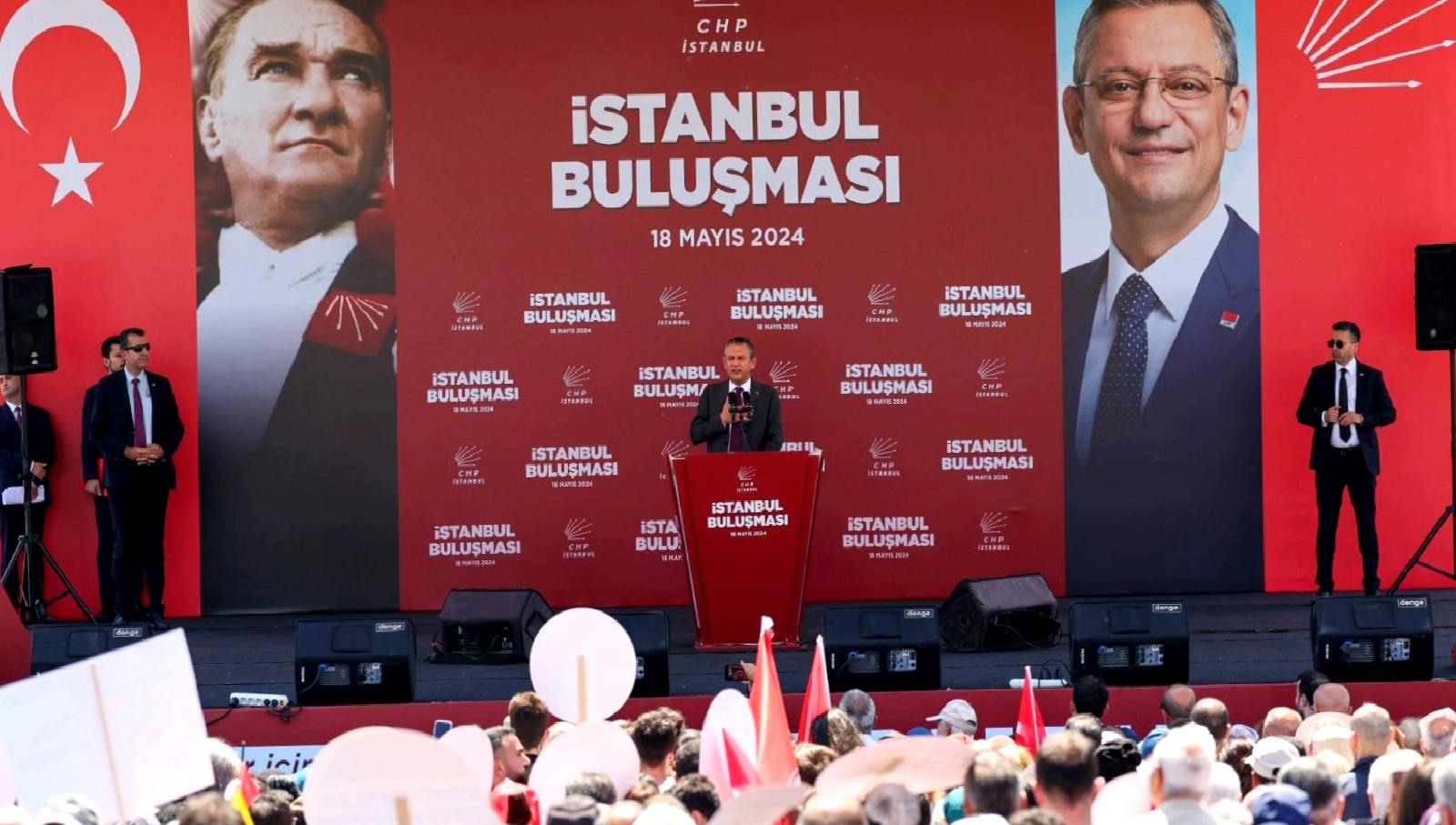 Öğretmenlerin unutulmaz anılarıyla dolu içeriğimizde, eğitim hayatınızın en özel ve