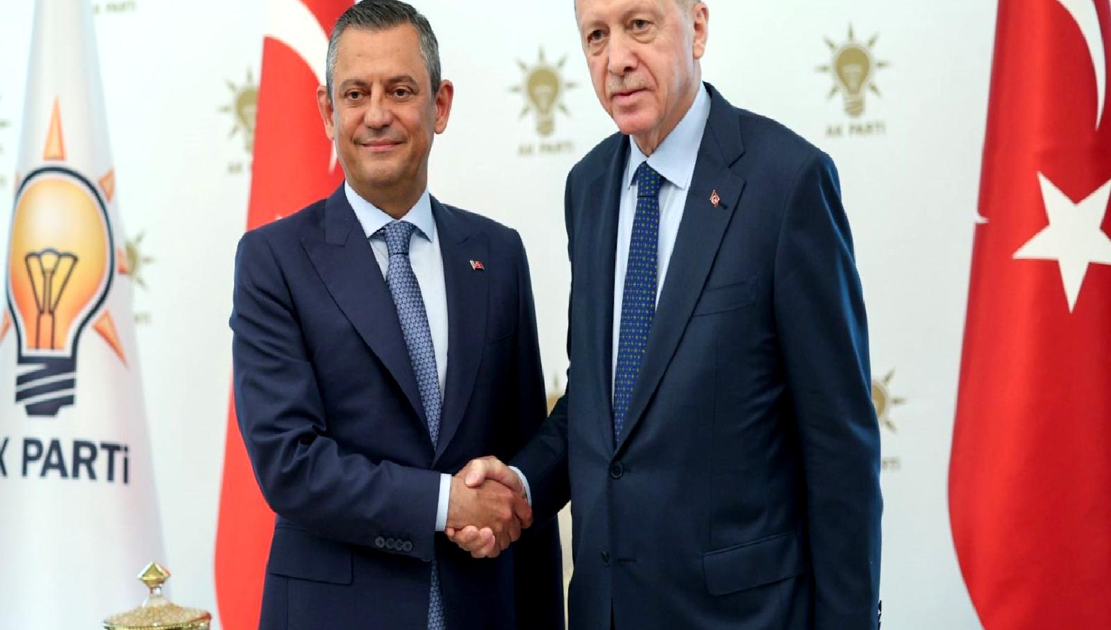 Özgür Özel, Deniz Gezmiş ve Yusuf Arslan anma törenine katılan