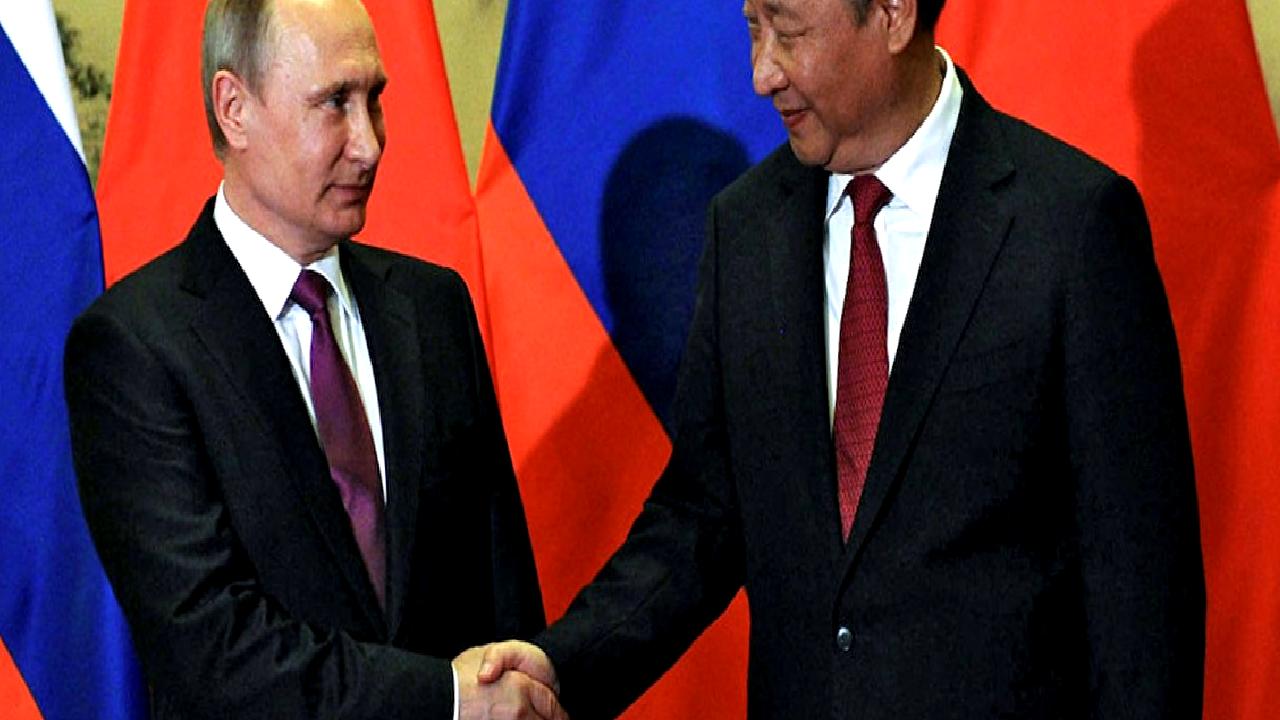 Rusya ve Çin liderlerinin bir araya gelerek gerçekleştirdiği görüşme, küresel