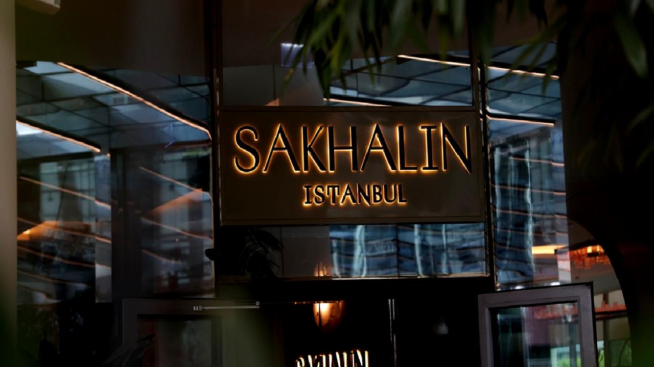 İstanbul'un lezzet dolu dünyasına hoş geldiniz! Sakhalin Restoranı'nda muhteşem bir