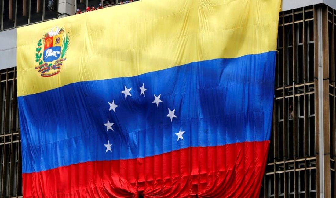 Venezuela’da Yolsuzluk Soruşturması Venezuela'da yolsuzluk soruşturması hakkında son gelişmeler. Ülkenin siyasi ve ekonomik