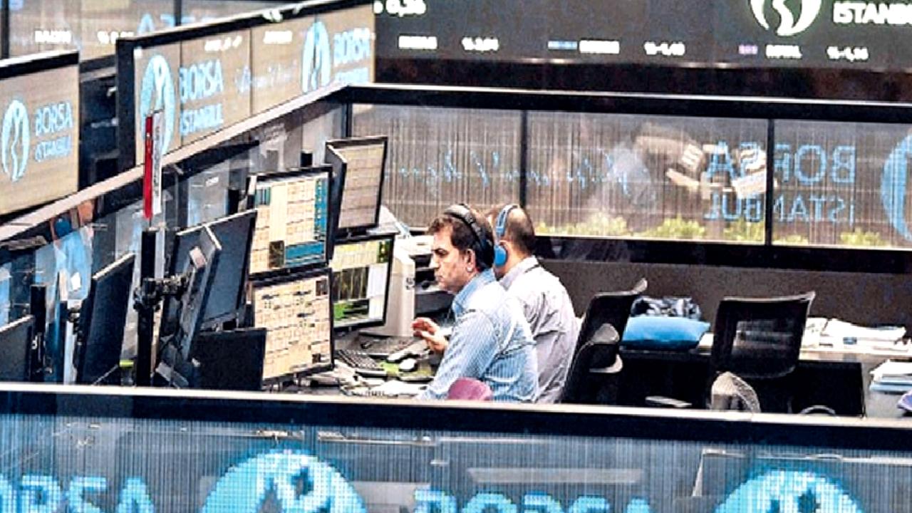 Yatırımcı sayısında önemli bir artışın yaşandığı bu içeriğimizde, yatırım yapmaya