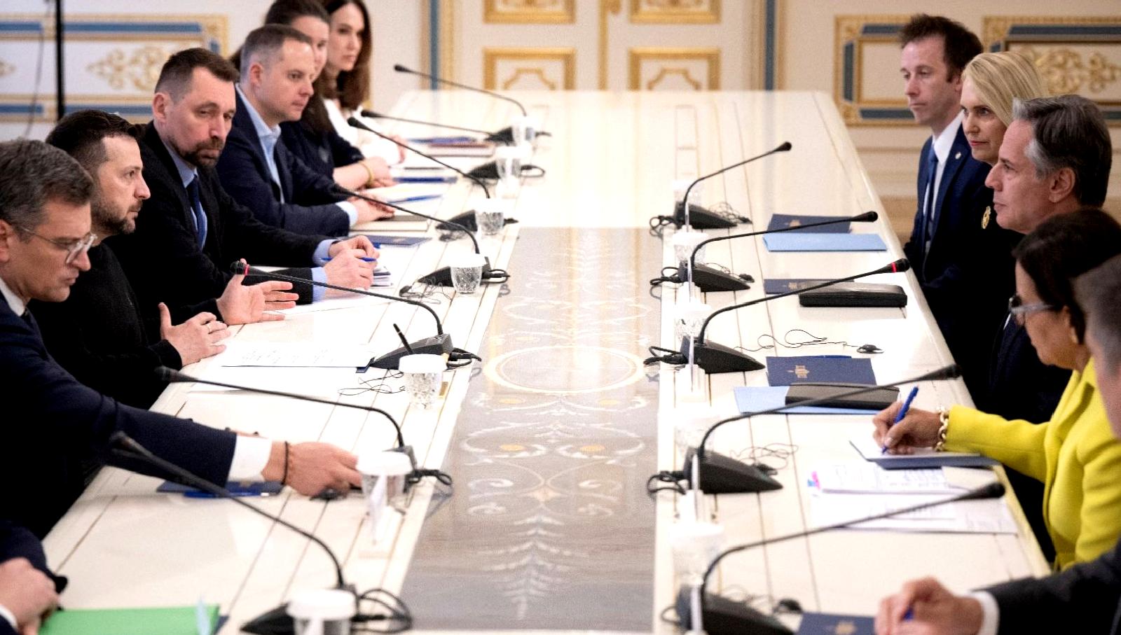 Ukrayna Devlet Başkanı Zelenski ve ABD Dışişleri Bakanı Blinken, Kiev'de