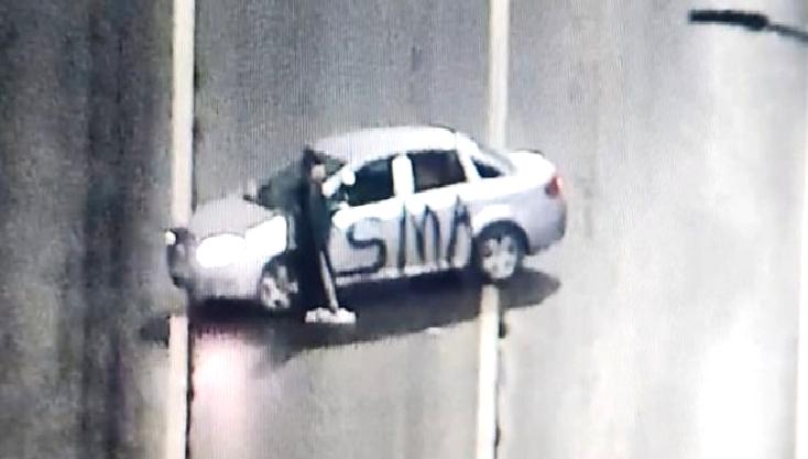 15 Temmuz Şehitler Köprüsü'nde gerçekleştirilen araç girişine kapatma operasyonu ile