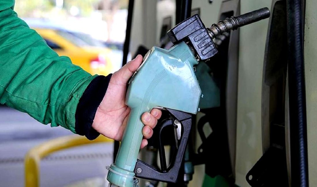 Akaryakıt fiyatları ve güncel durum hakkında en son bilgiler. Yakıt