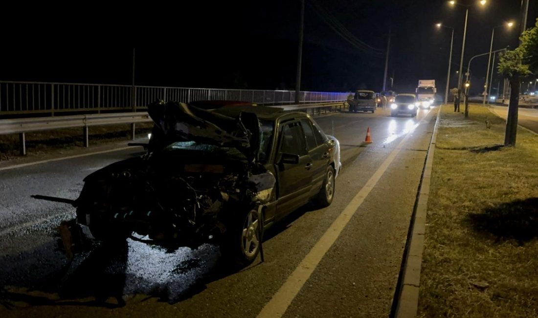 Akçakoca’da Trafik Kazası: Yaralılar Var Akçakoca'da meydana gelen trafik kazasında yaralılar var. Olay yerine ulaşan