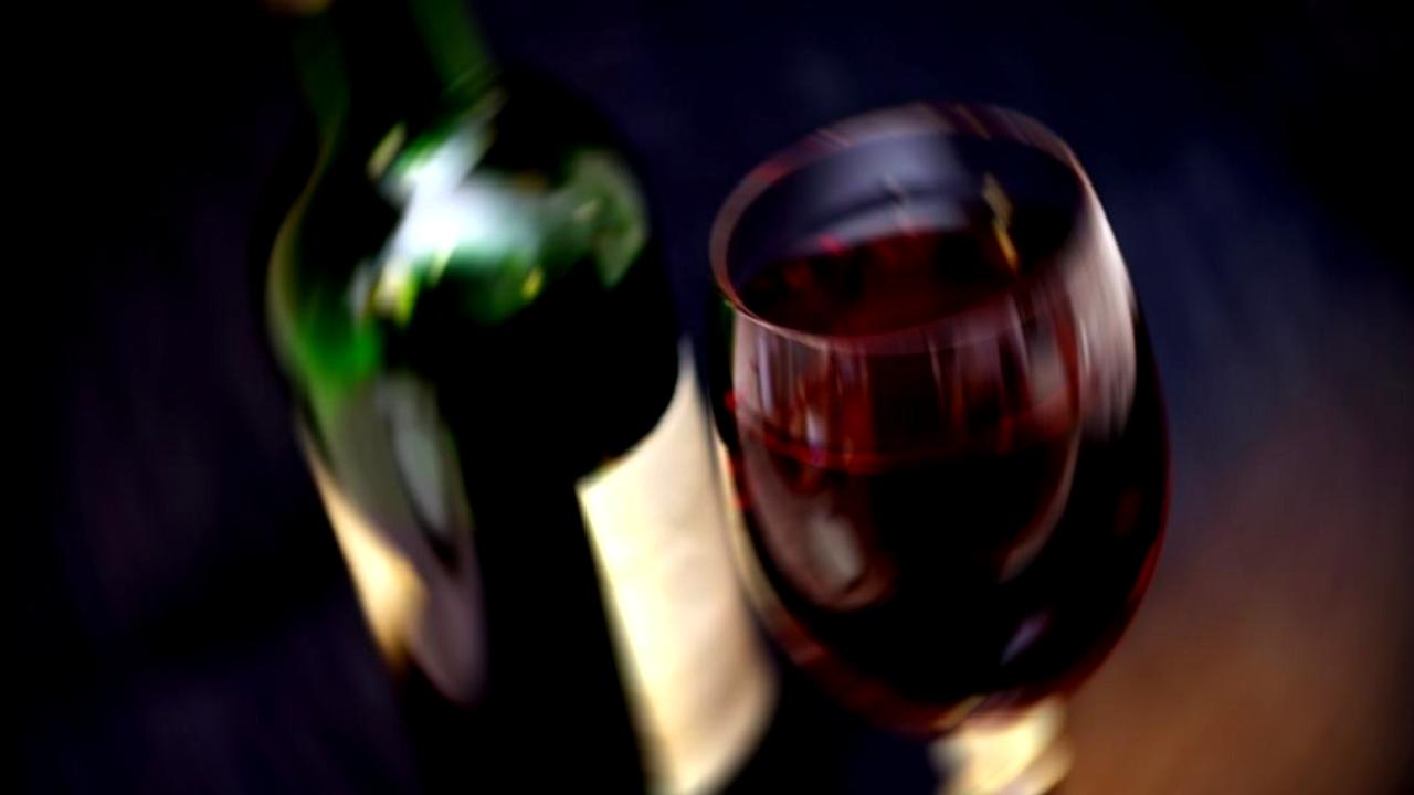 Alkol zamları artmaya devam ediyor! Şarap fiyatlarına yeni bir zam