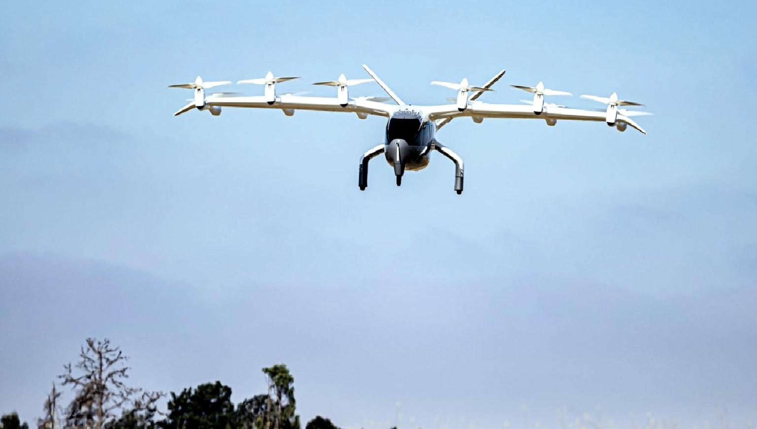 Archer Aviation, FAA onayını alarak hava taksilerinin geleceğine yön verdi.