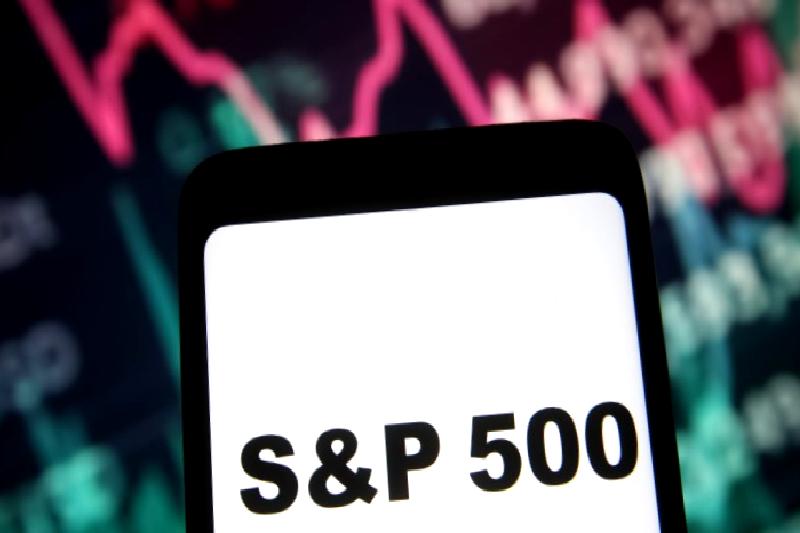 Başlıca finans kuruluşlarının ABD ekonomisi ve S&P 500 endeksi hakkındaki