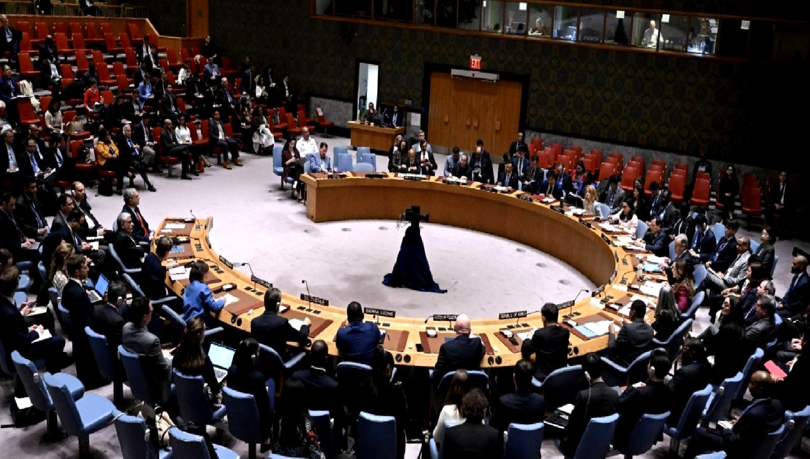 Birleşmiş Milletler Güvenlik Konseyi, ABD'nin sunduğu kararı kabul etti. Kararın