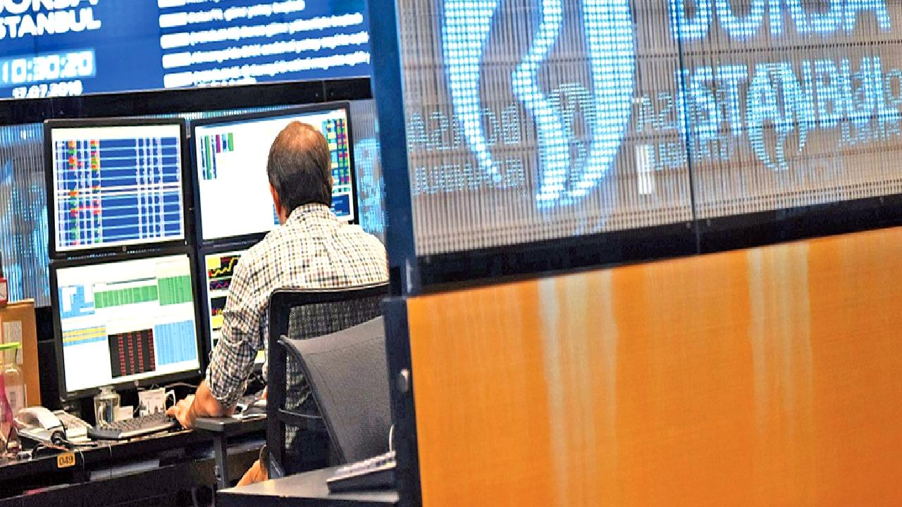Borsa İstanbul'da günün özeti ile güncel hisse senedi ve piyasa