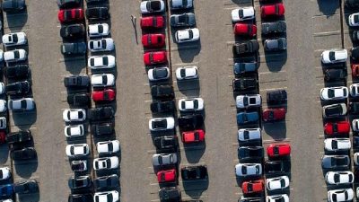 Çin Ticaret Bakanlığı, AB'nin uyguladığı yaptırımlara karşı tepki gösteriyor ve