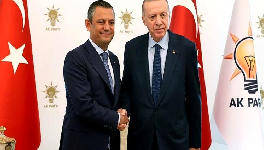 Cumhurbaşkanı Erdoğan’ın CHP Ziyareti Hakkında Gelişmeler Cumhurbaşkanı Erdoğan'ın CHP ziyareti ile ilgili son gelişmeler, Türkiye siyasetinde