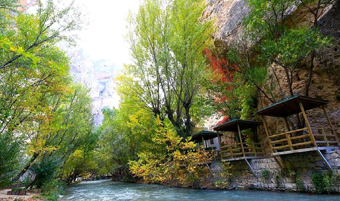 Darende'nin mistik atmosferinde doğanın ve tarihin eşsiz güzelliklerine tanıklık edin.