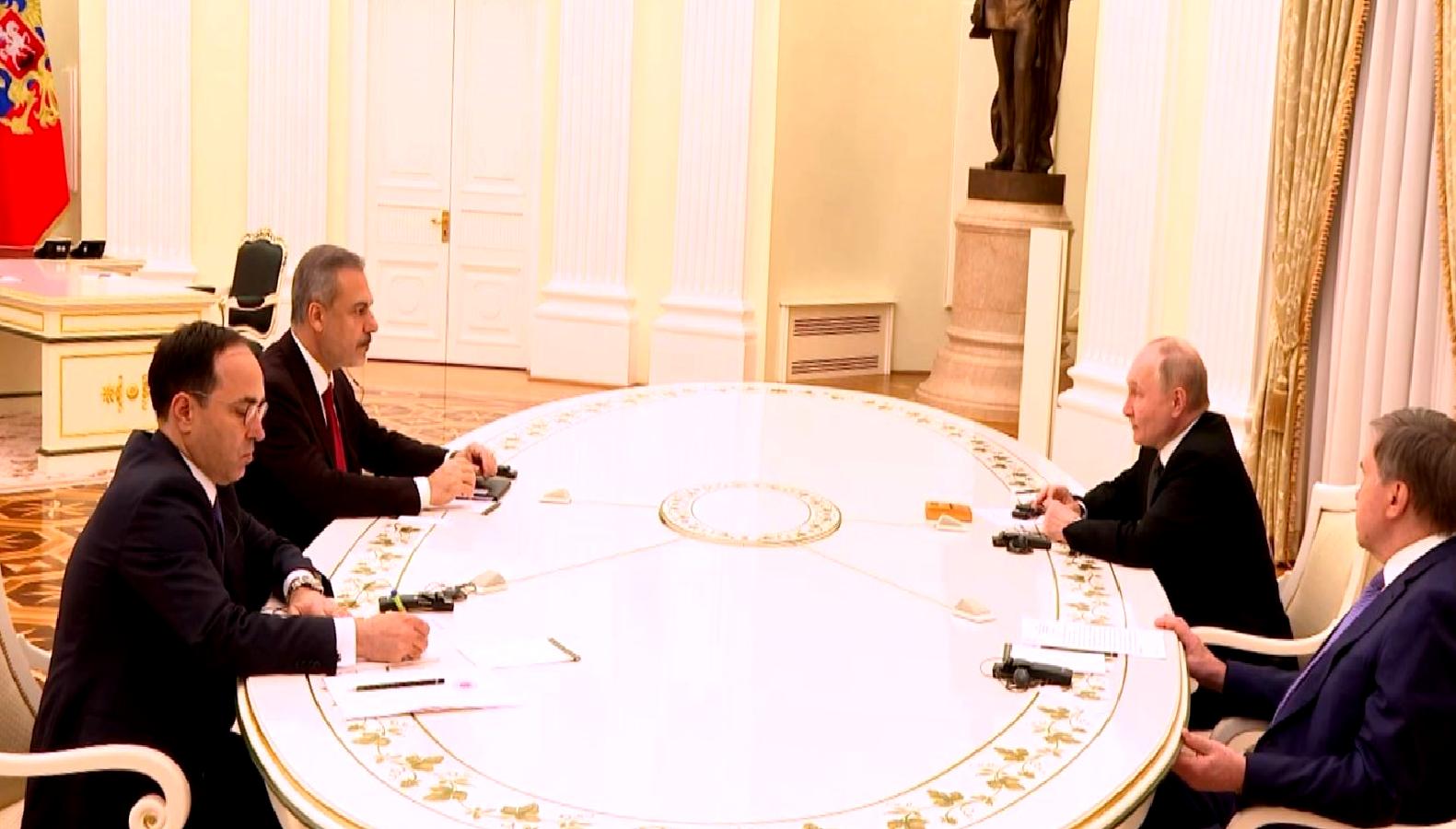 Türkiye'nin Dışişleri Bakanı Hakan Fidan, Rusya Devlet Başkanı Vladimir Putin