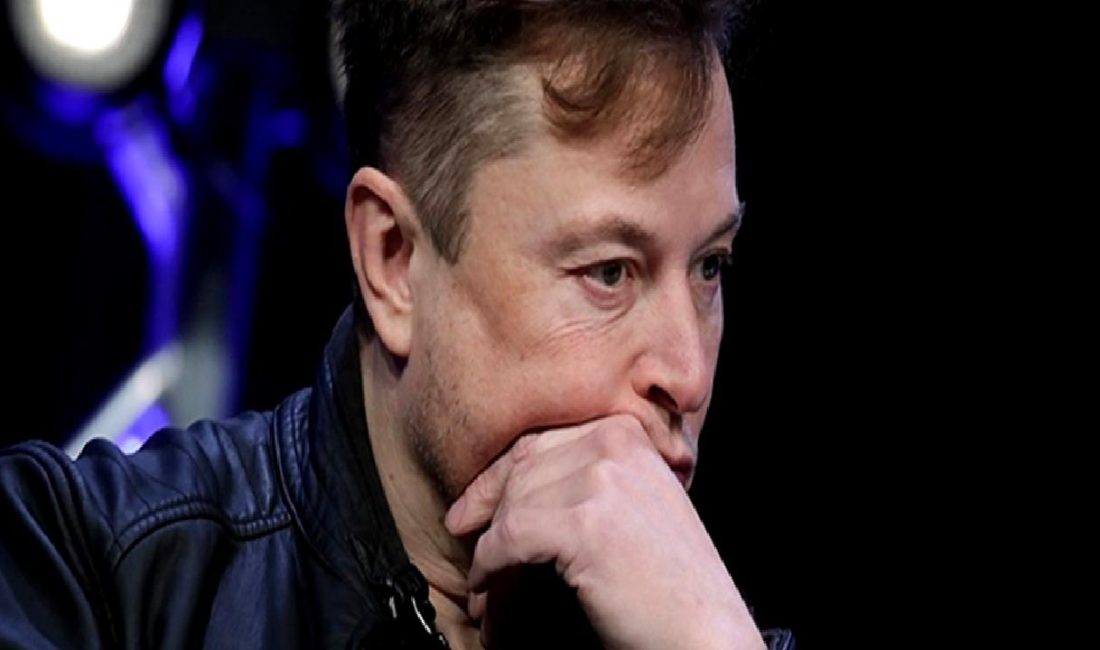 Elon Musk’un Apple ve OpenAI İşbirliğine Yönelik Eleştirileri Elon Musk'un Apple ve OpenAI işbirliği hakkındaki eleştirileri inceleniyor. Bu