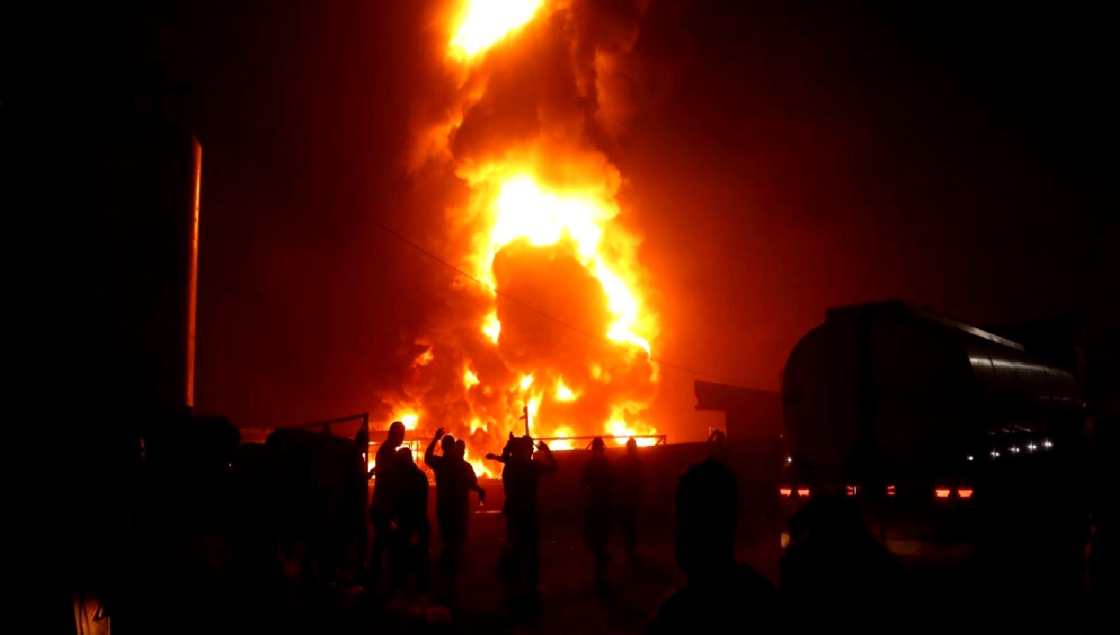 Erbil'deki rafineride meydana gelen dev yangın hakkında en güncel bilgilere