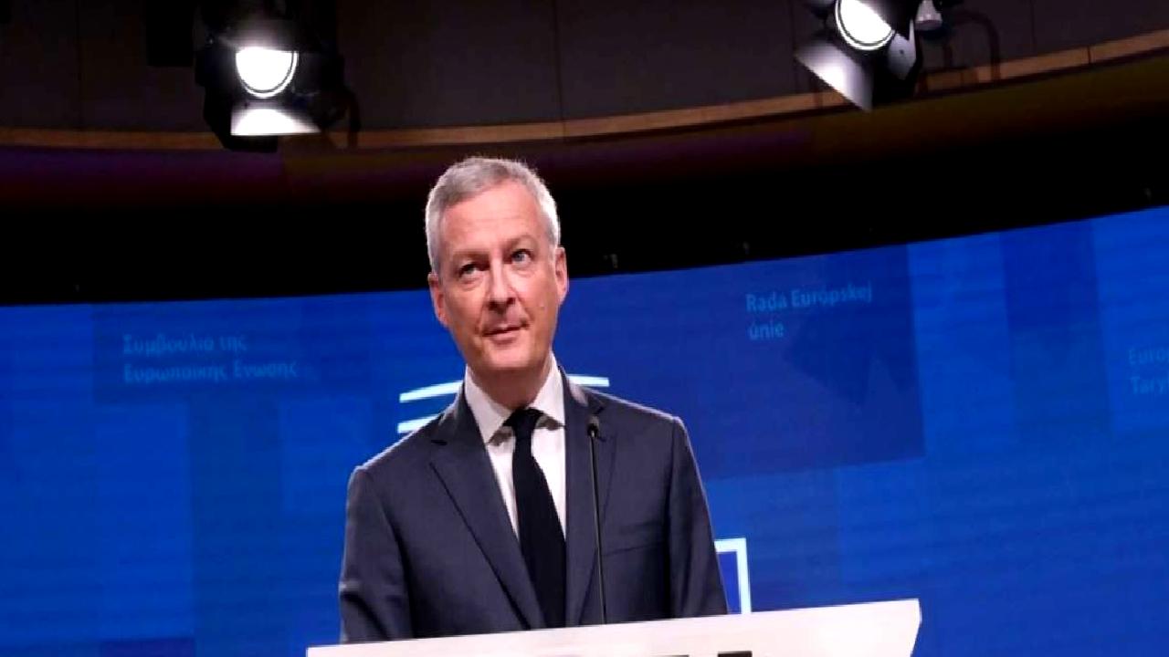 Fransa Maliye Bakanı Le Maire, aşırı sağcı lider Marine Le