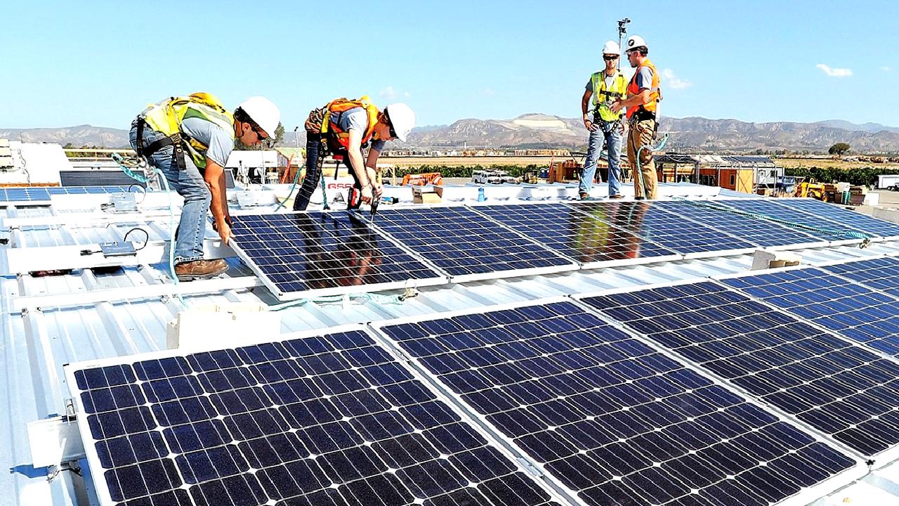 Güneş enerjisi sektöründe aşırı kapasite sorunu, sektörde yaşanan fazla üretim