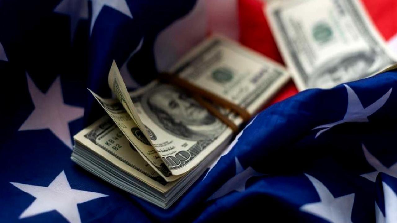 Bu içerikte, hane halkının net değerindeki artış ve borçlanma trendleri