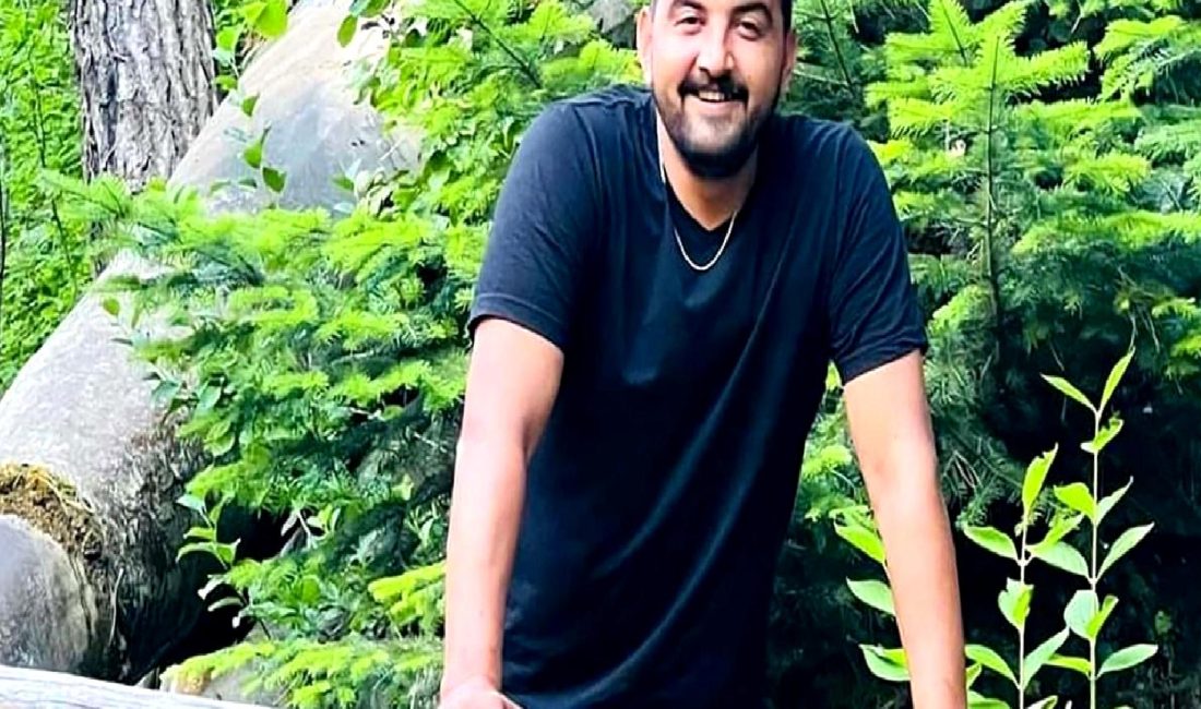 Ilgaz’da Bıçaklı Kavga: 1 Ölü, 1 Yaralı Çankırı'nın Ilgaz ilçesinde meydana gelen bıçaklı kavgada 1 kişi hayatını
