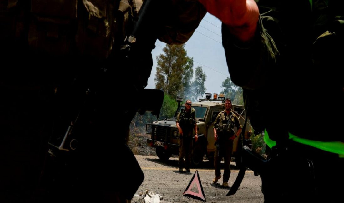 İsrail Ordusu Lübnan Sınırındaki Gerilime Dikkat Çekiyor İsrail ordusu, Lübnan sınırındaki gerginliği arttırarak dikkat çekiyor. Son gelişmeler