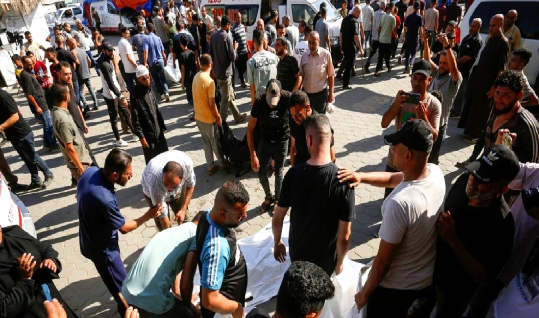 İsrail’in Gazze’ye Yönelik Saldırıları Sonucunda 210 Filistinlinin Hayatını Kaybettiği Bildirildi İsrail'in Gazze'ye yönelik saldırılarında 210 Filistinlinin hayatını kaybettiği sonucu bildirildi.