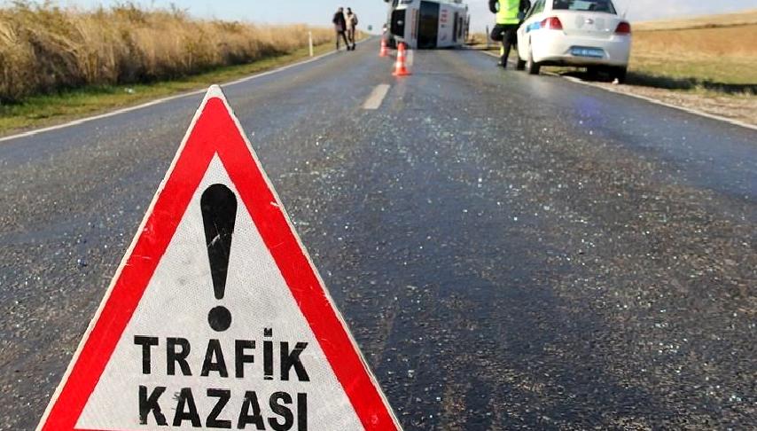 Kocaeli’de Polis Memuru Cemalcan Ev’in Şehit Düştüğü Kaza Kocaeli'de Polis Memuru Cemalcan Ev'in, görev sırasında şehit düştüğü trafik