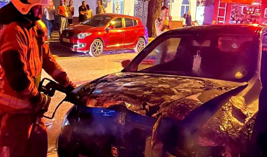 Otomobil kendiliğinden alev aldı! Bu korkunç olayın detayları ve yaşananlar...