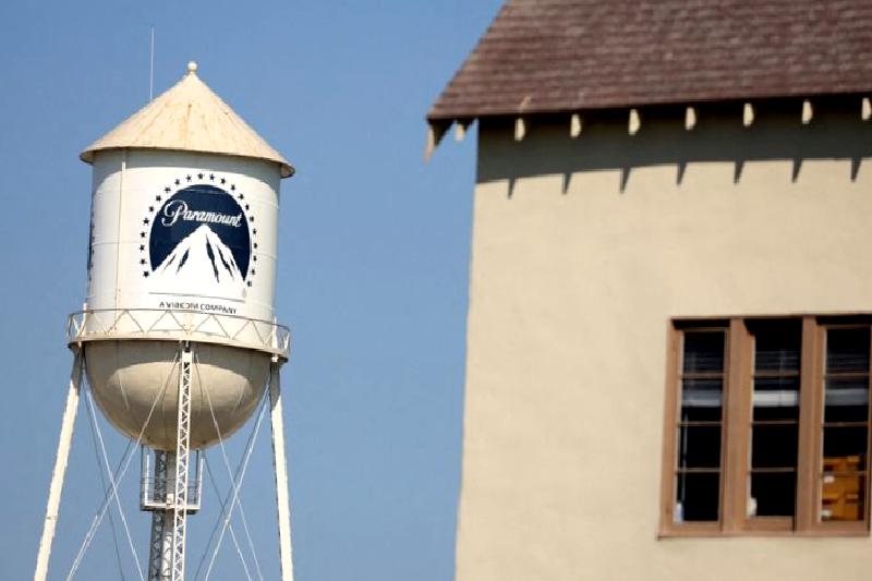 Paramount'un hakim hissedarı National Amusements için potansiyel satın alma savaşı