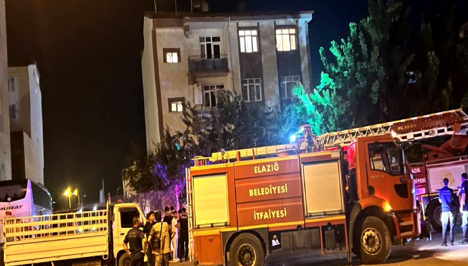 Rüstempaşa Mahallesi'nde yaşanan olayı detaylarıyla öğrenin. Mahalle sakinlerinin şaşırtıcı hikayesini